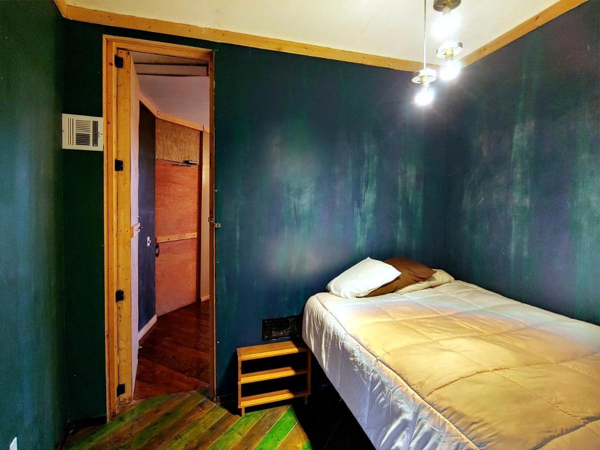Lost River Hostel Френч-Лик Экстерьер фото