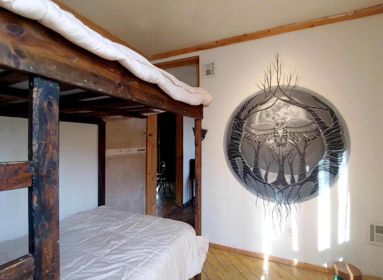 Lost River Hostel Френч-Лик Экстерьер фото