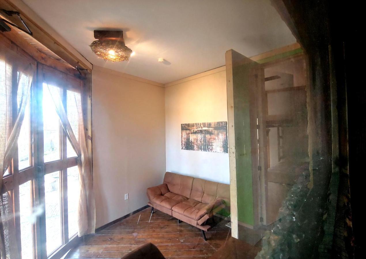 Lost River Hostel Френч-Лик Экстерьер фото